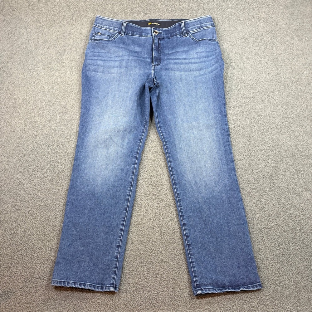 Lee Jeans Womens 18W Blue Straight Leg Mid Rise Flex Motion Regular Fit 3089043